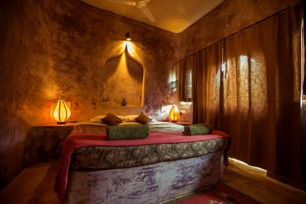 25-accommodation-image-1575287171